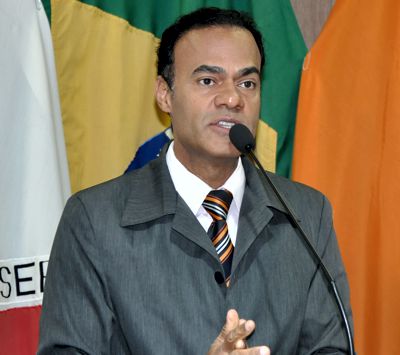 Marcos Vinicius(10)
